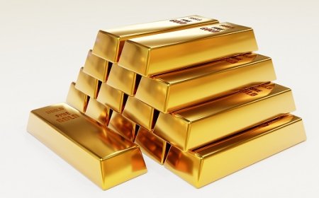Global Tensions Drive Gold Prices Higher as Oil Eases on Venezuela Deal
