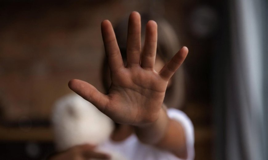 Father (53) Jailed 30 Years for Raping His Daughters