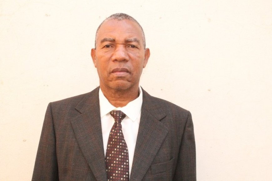 Hon. Nyathi, Gara Pledge Lifeline  For  Late Poet  Mashazhu's  Children