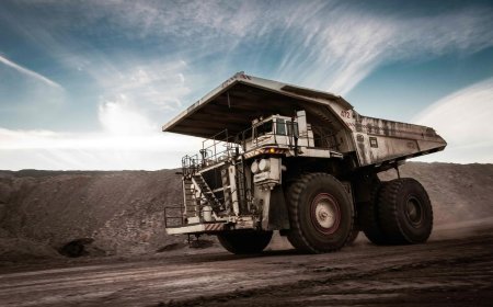 Protesters Confront NSW Parliament Over Proposed Hunter Valley Mining Extension